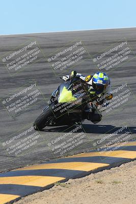 media/Mar-24-2025-Moto Forza (Mon) [[57ce5c5cff]]/1-Advanced Group/Session 2 (Bowl)/